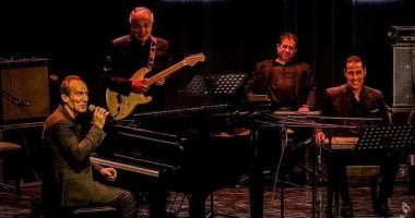 عمرو سليم يتألق بأجمل المقطوعات الموسيقية فى حفل موسيقى بأكتوبر