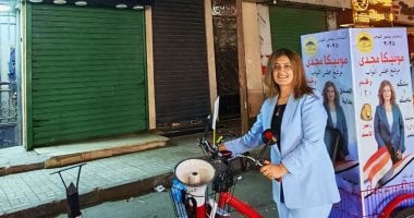 مونيكا مجدى مرشحة لانتخابات مجلس النواب تجوب دائرة شبرا بالدراجة