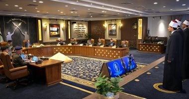 الرئيس السيسى: الطلبة المؤهلون إناثا وذكورا يمكنهم الالتحاق بكلية الطب العسكري