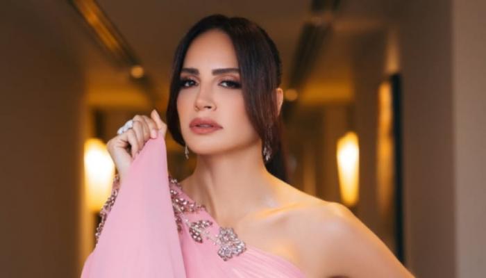 أحلام تهنئ آمال ماهر بزواجها من رجل الأعمال علي محجوب: بالرفاء والبنين أحلام تهنئ آمال ماهر بزواجها من رجل الأعمال علي محجوب: بالرفاء والبنين