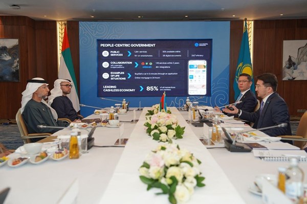 اللجنة المشتركة بين الإمارات وكازاخستان تناقش فرص التعاون اللجنة المشتركة بين الإمارات وكازاخستان تناقش فرص التعاون