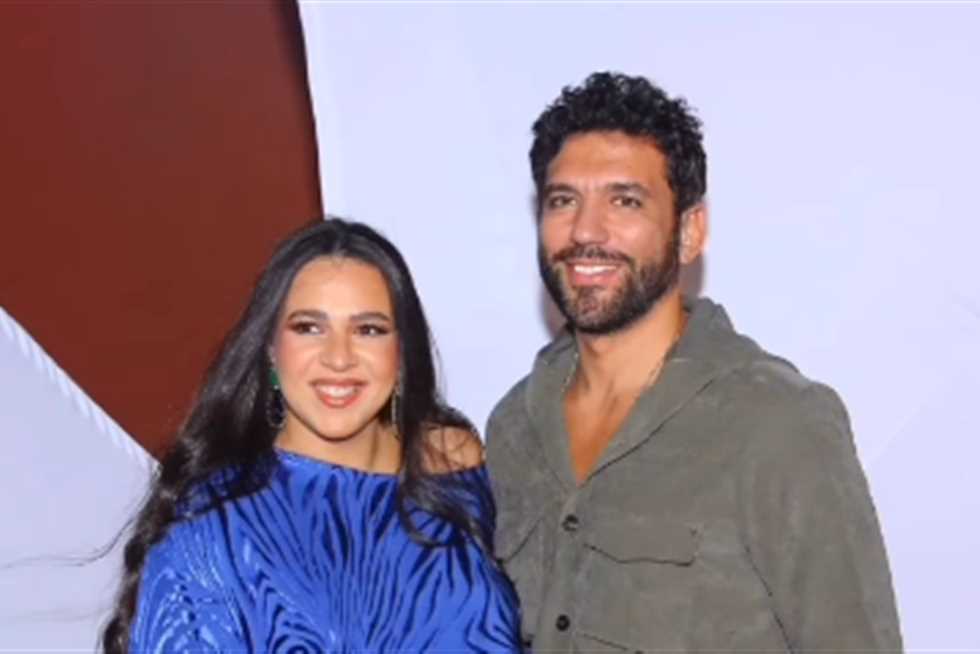 «إنتي الحب كله».. حسن الرداد يوجه رسالة رومانسية لـ إيمي سمير غانم احتفالًا بعيد زواجهما (فيديو)