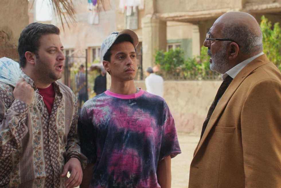 بعد 22 يومًا.. كم حقق فيلم السادة الأفاضل في شباك تذاكر السينما المصرية؟