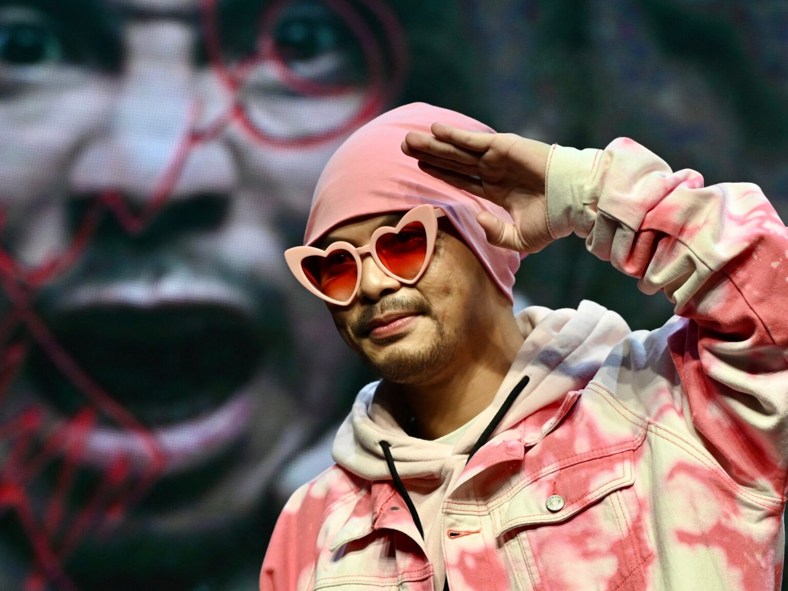 توقيف مغني راب شهير على خلفية وفاة مؤثرة تايوانية في فندق بكوالالمبور | فن