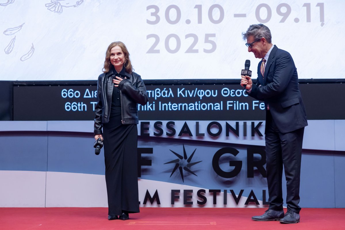خلال تقديم أحدث أفلامها في تسالونيك.