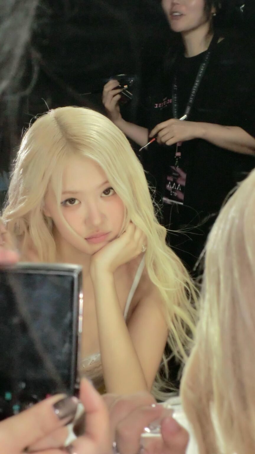 251101 تحديث قصة روزي على الانستغرام