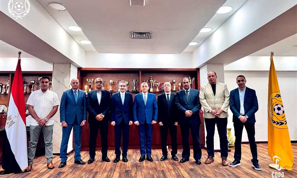 FilGoal | أخبار | اجتماع ودي بين المحافظ وأعضاء اللجنة المؤقتة لإدارة الإسماعيلي