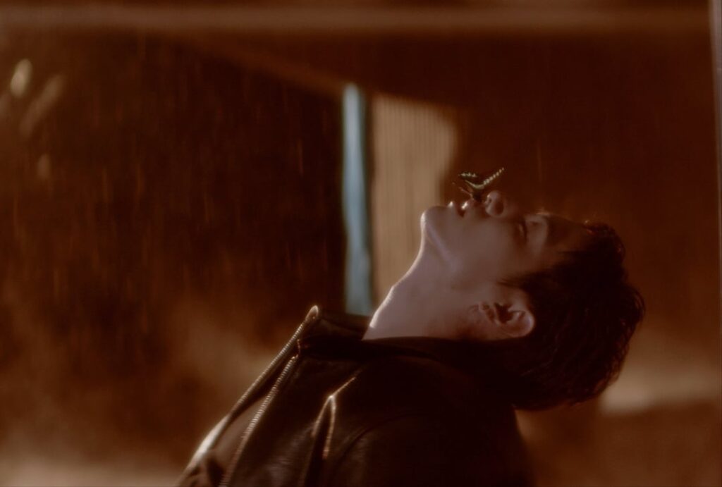 GOT7 مارك توان – Sunsets and Cigarettes (MV Still Cuts)