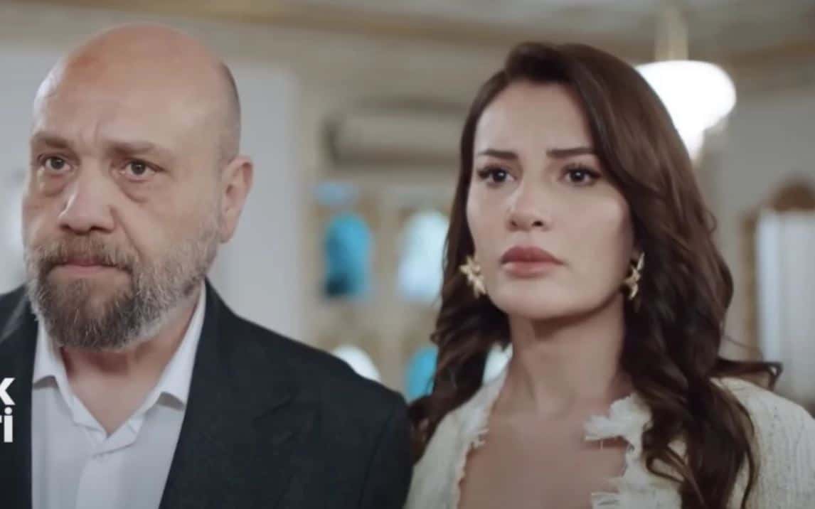 مسلسل شراب التوت الحلقة 98.. زواج إيشيل وعبدالله يفاجئ العائلة ودخول مصطفى مستشفى الأمراض العقلية