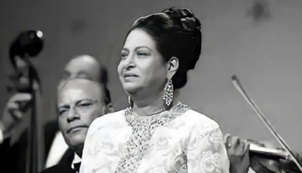 من صابرين لمنى زكي.. أبرز النجمات اللواتي جسدن شخص أم كلثوم على الشاشة من صابرين لمنى زكي.. أبرز النجمات اللواتي جسدن شخص أم كلثوم على الشاشة