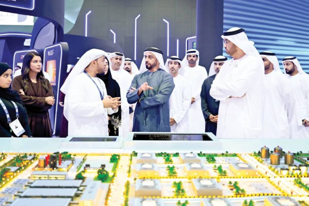 «أديبك 2025» يعزز مكانة الإمارات منصة عالمية لصياغة مستقبل الطاقة «أديبك 2025» يعزز مكانة الإمارات منصة عالمية لصياغة مستقبل الطاقة