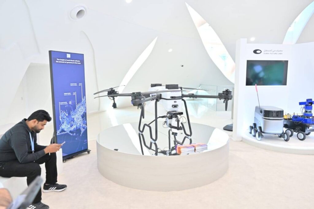 “عين البلدية الذكية” توظيف الطائرات بدون طيار في الإدارة الذكية لدبي Al Bayan