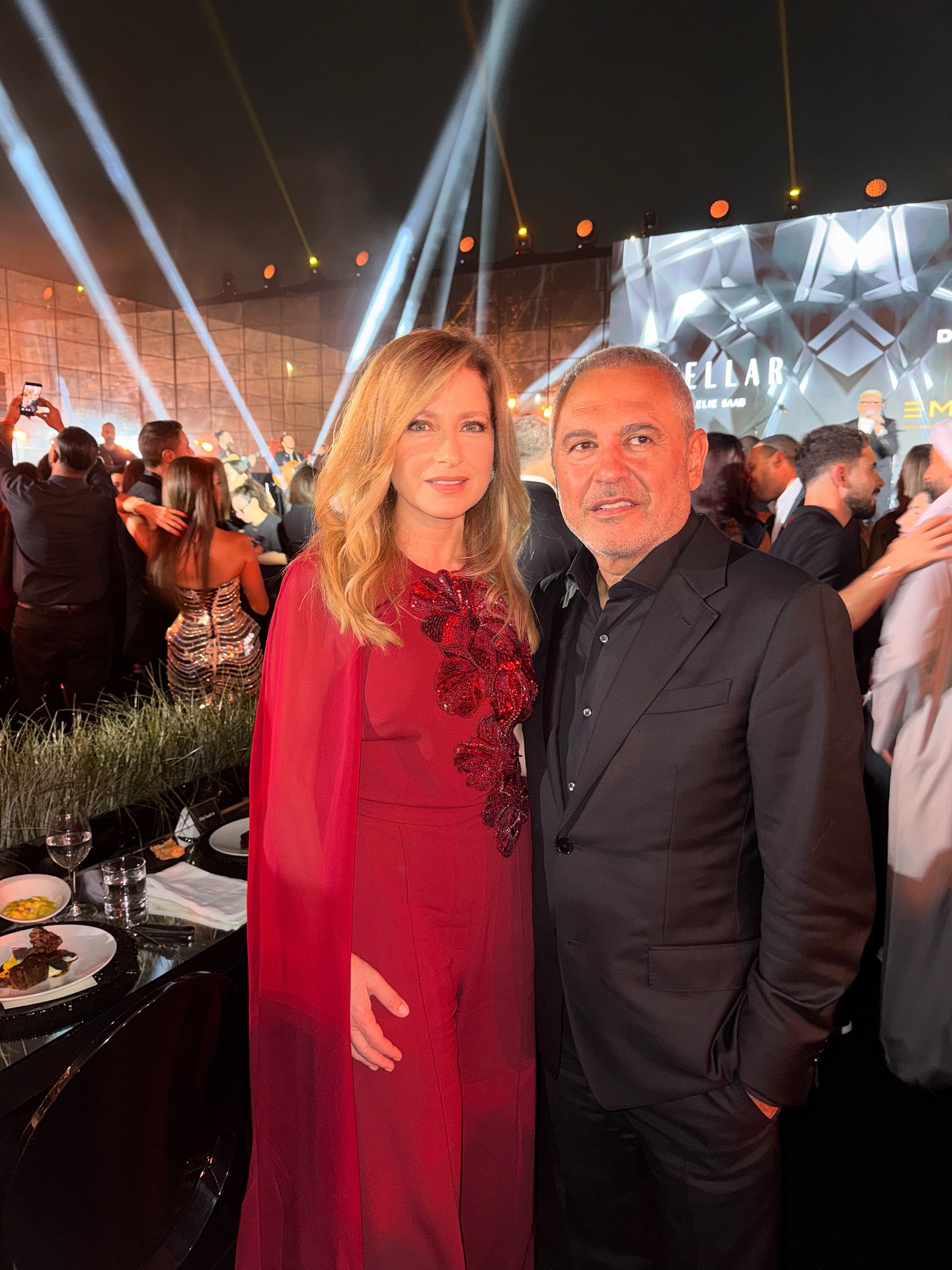 إيلي صعب وعقيلته كلودين (إنستغرام)