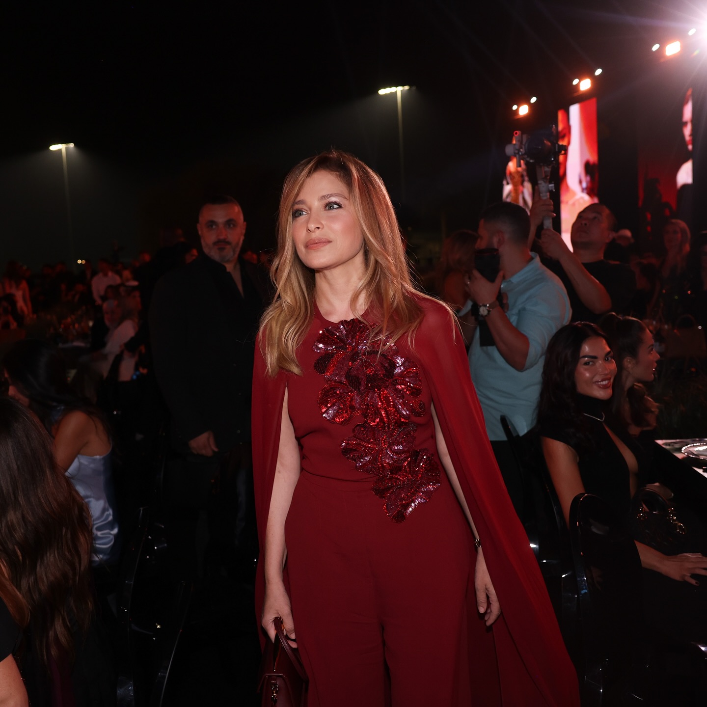 كلودين صعب بإطلالتها الراقية (إنستغرام)