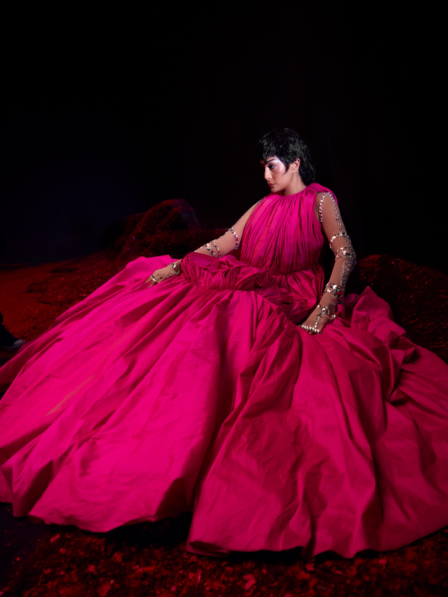 غادة عبد الرازق في مرحلة التحوّل Pupation (إنستغرام)