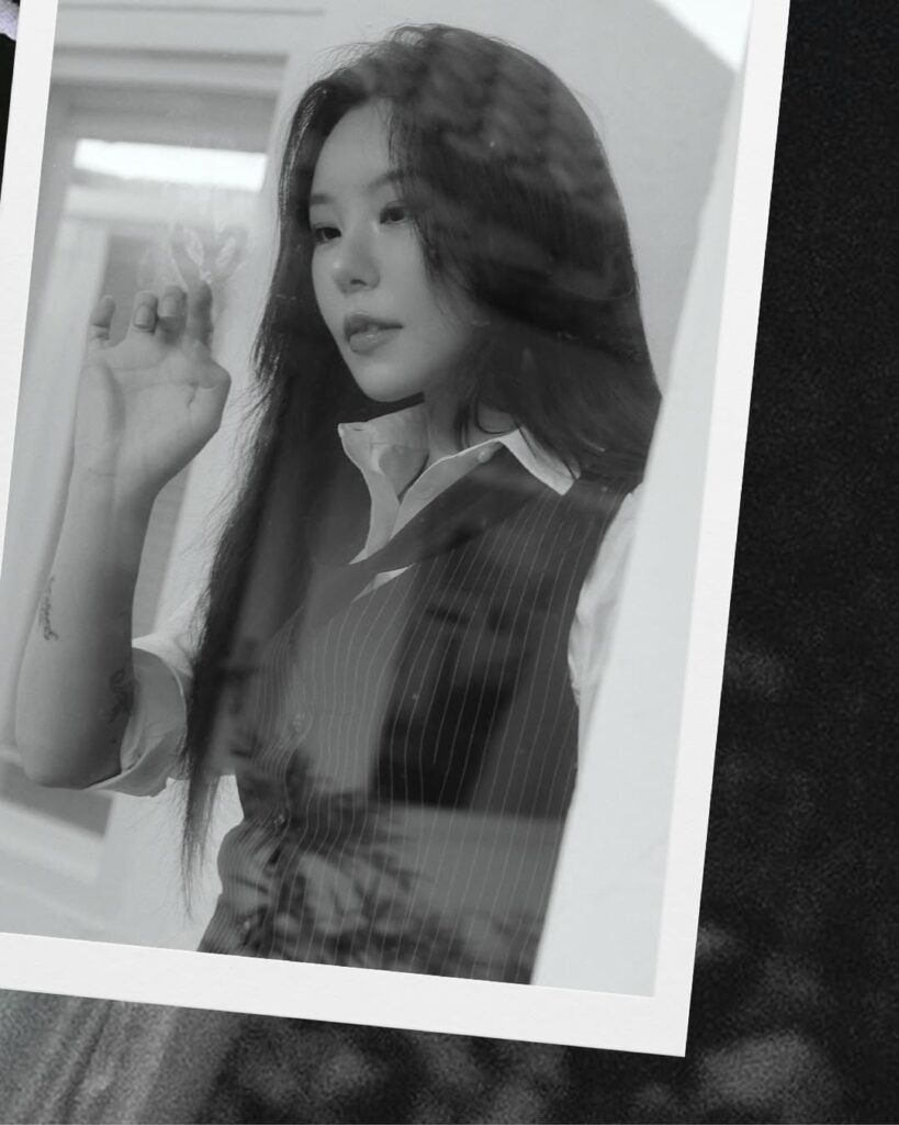 MAMAMOO Wheein - تحيات موسم 2026 "عطلة مثمرة" (الصورة المفاهيمية 1 + 2 + 3 + 4 + 5)