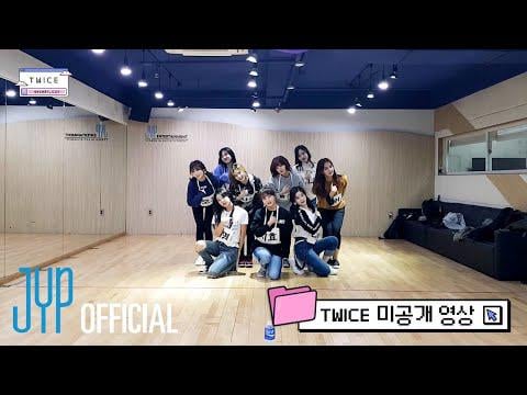 251126 تحديث يوتيوب - [📂Secret Cut] 37_'LIKEY' فيديو الكوريغرافيا للبث.mp4