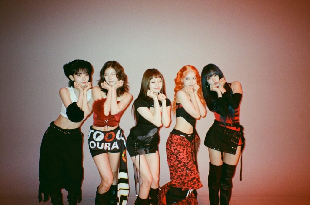 251130 تحديثات تويتر M2MPD مع LE SSERAFIM - فيلم M2 خلف الصور ("SPAGHETTI" STUDIO CHOOM ORIGINAL)