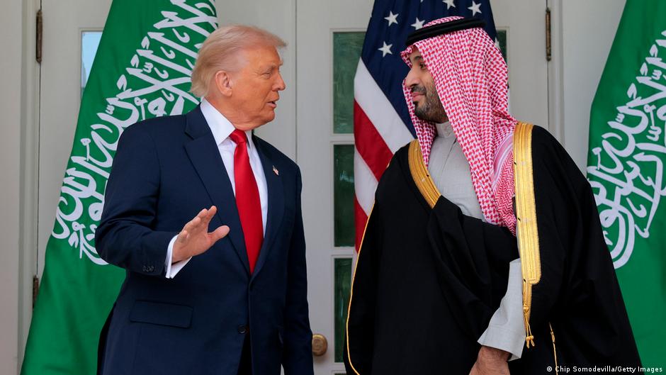 مقتل خاشقجي.. دعوات لنشر نص اتصال قديم بين ترامب وابن سلمان – DW – 2025/11/21