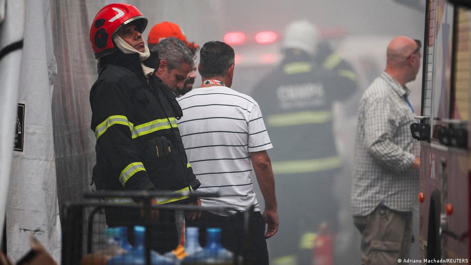 حريق يتسبب في إخلاء مكان انعقاد مؤتمر المناخ في البرازيل – DW – 2025/11/20 حريق يتسبب في إخلاء مكان انعقاد مؤتمر المناخ في البرازيل – DW – 2025/11/20