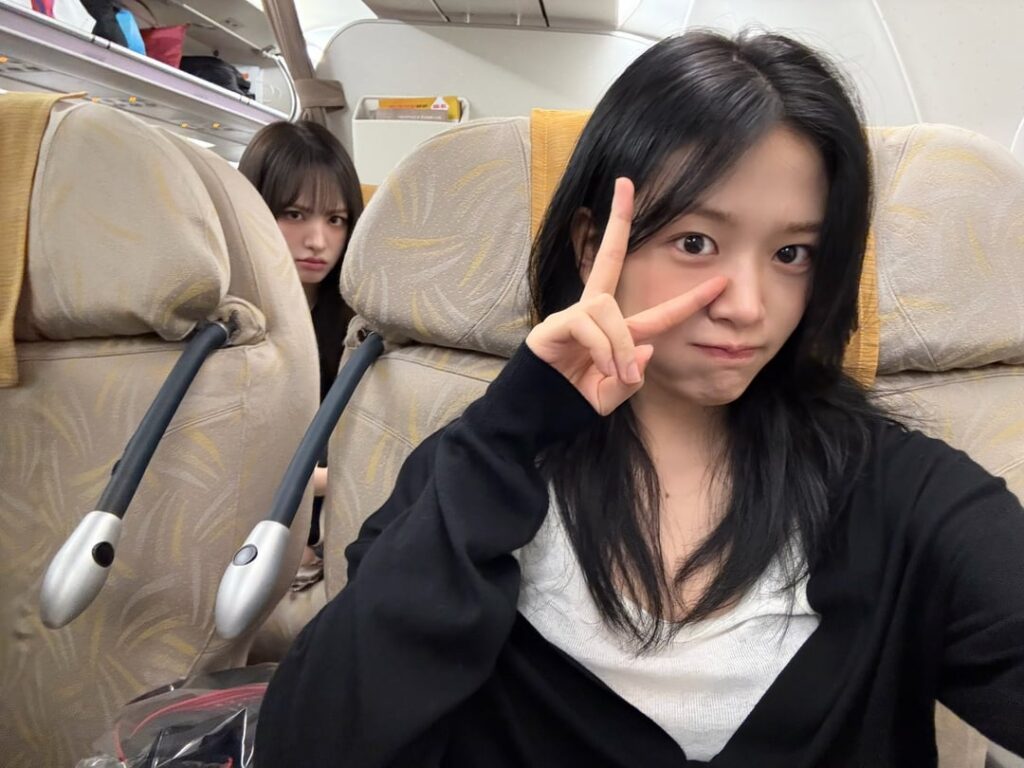 251121 تحديث تويتر المباشر مع يوجين - رسالة عيد ميلاد لليز