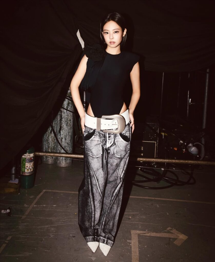 251126 تحديث sam__woolf على الانستقرام مع جيني