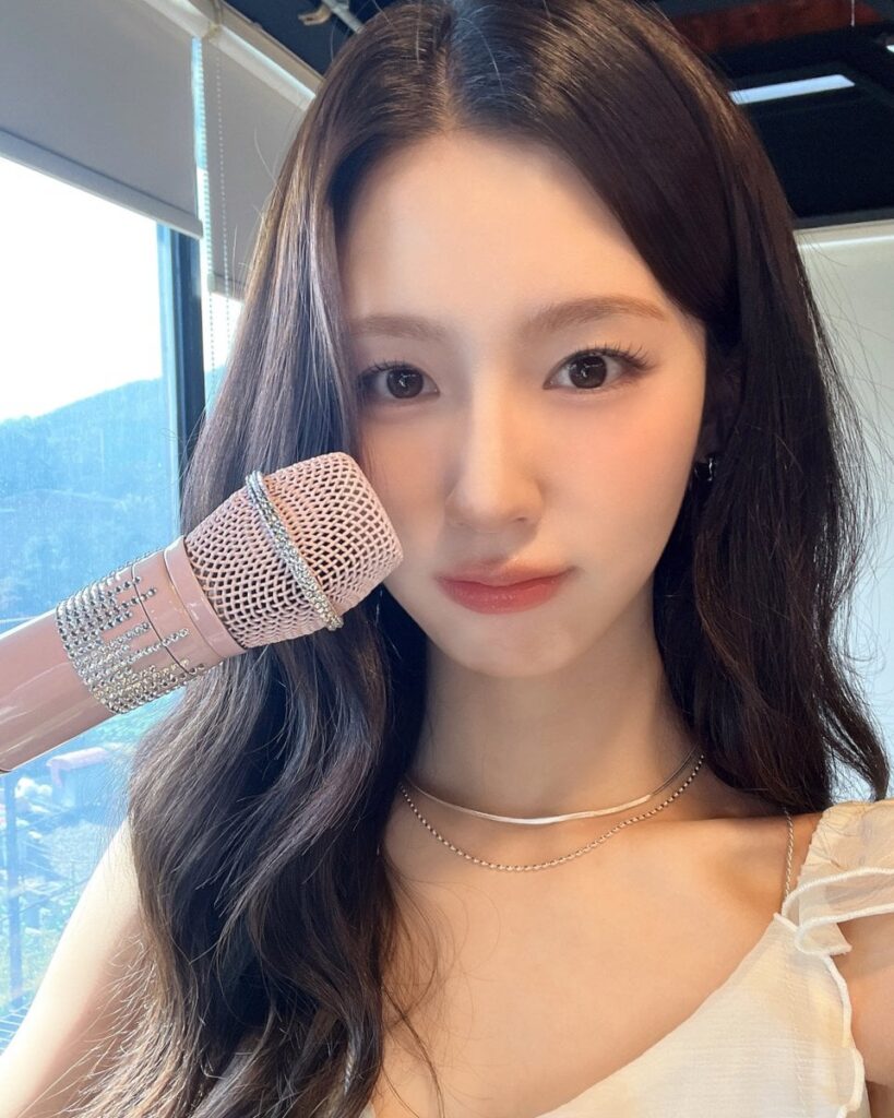 251116 - تحديث ستوديو AZeed على الانستقرام مع مييون