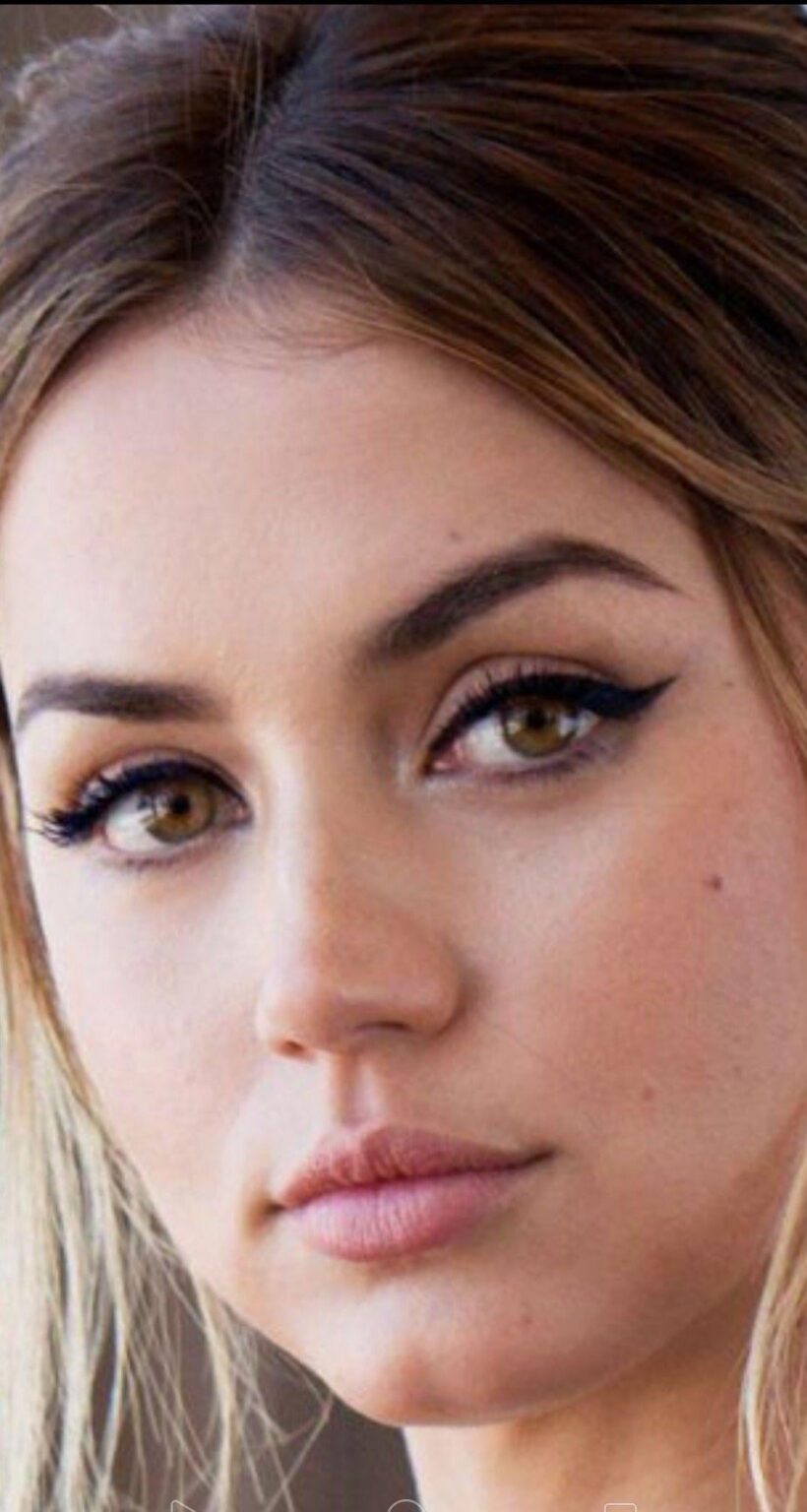 Ana De Armas