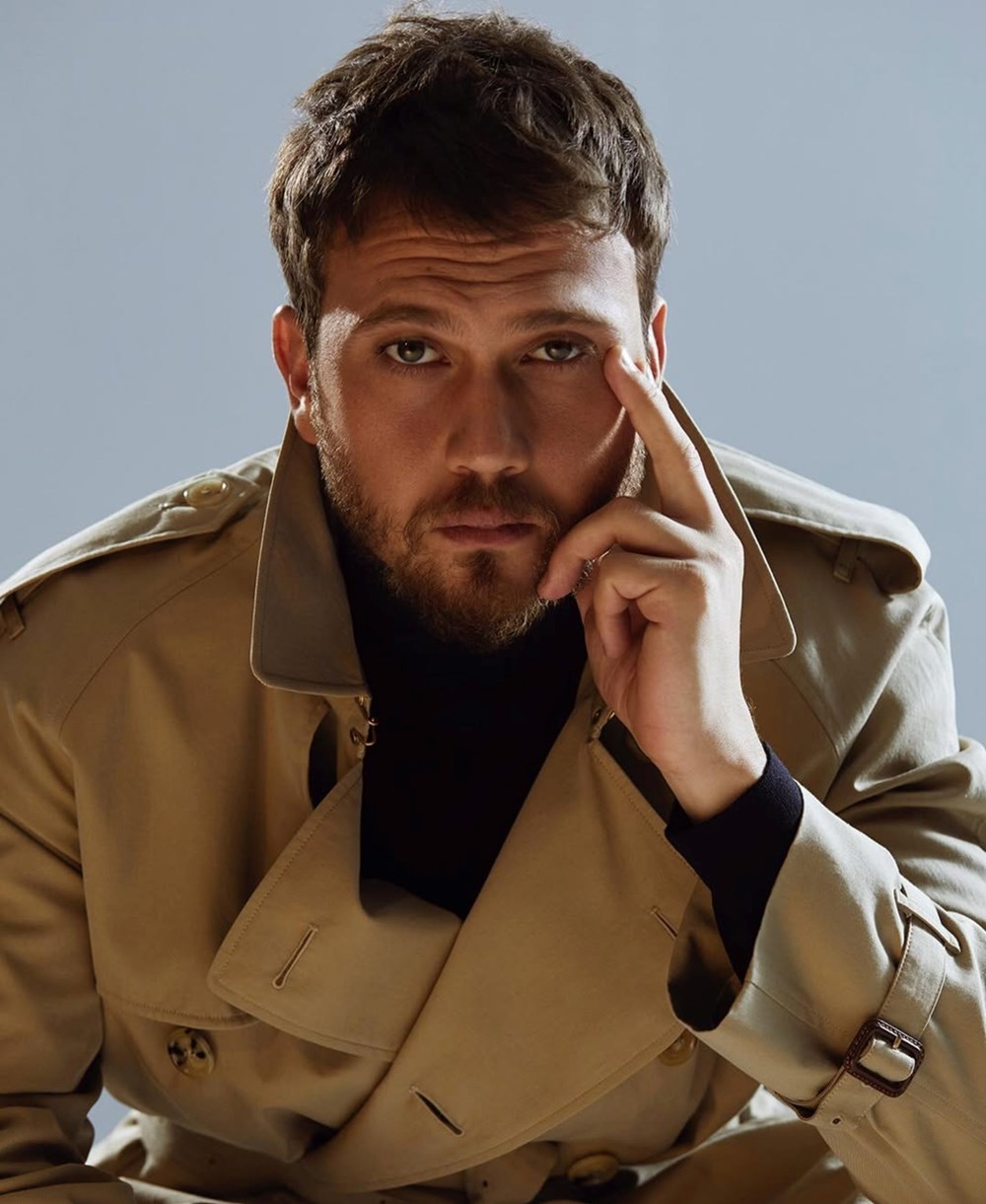 أراس بولوت.. مهندس الطيران الذي حلق في سماء النجومية