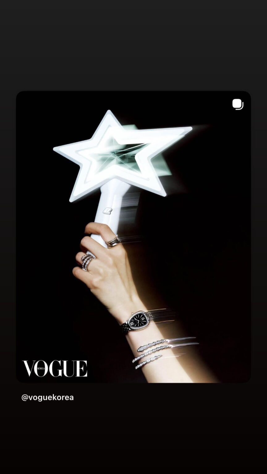 251125 تحديث قصة ليزا (LLOUD) على الانستغرام