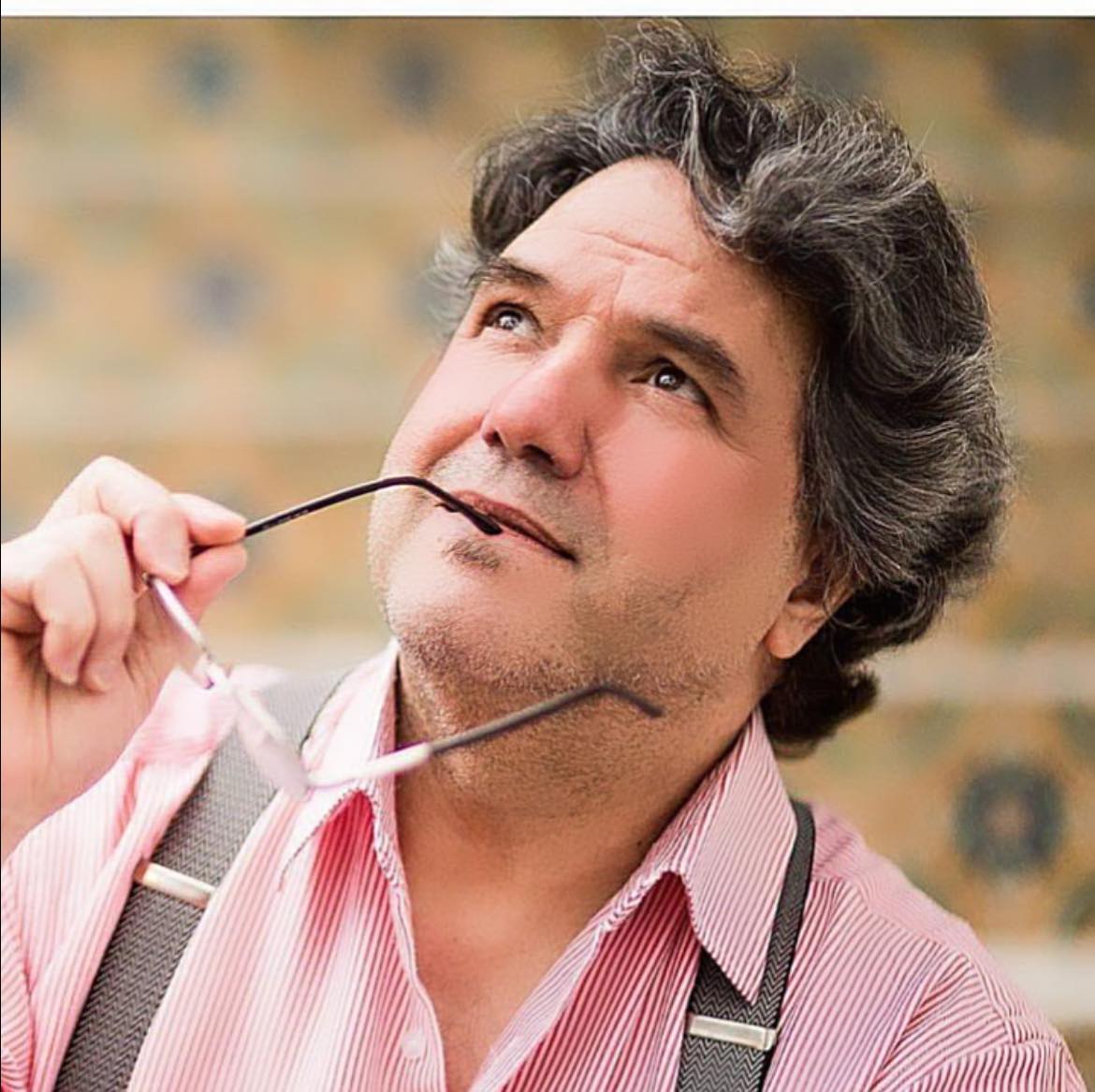 الروائي والدكتور أمين الزاوي.