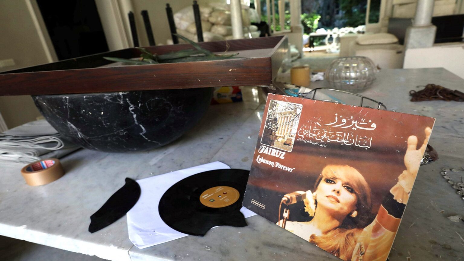 في الذكرى 91 لولادة فيروز.. مشاهد من يوميات لبنان