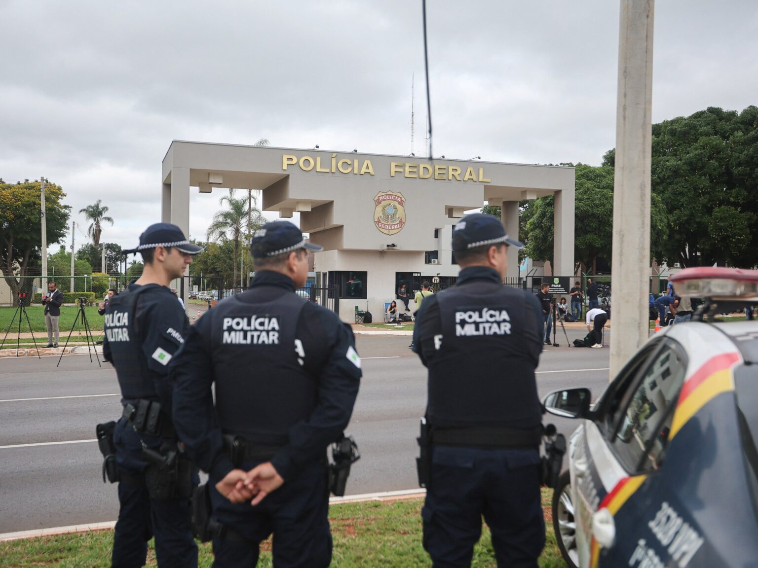 لمنع هروبه.. الشرطة البرازيلية تنقل الرئيس السابق بولسونارو إلى مركز احتجاز