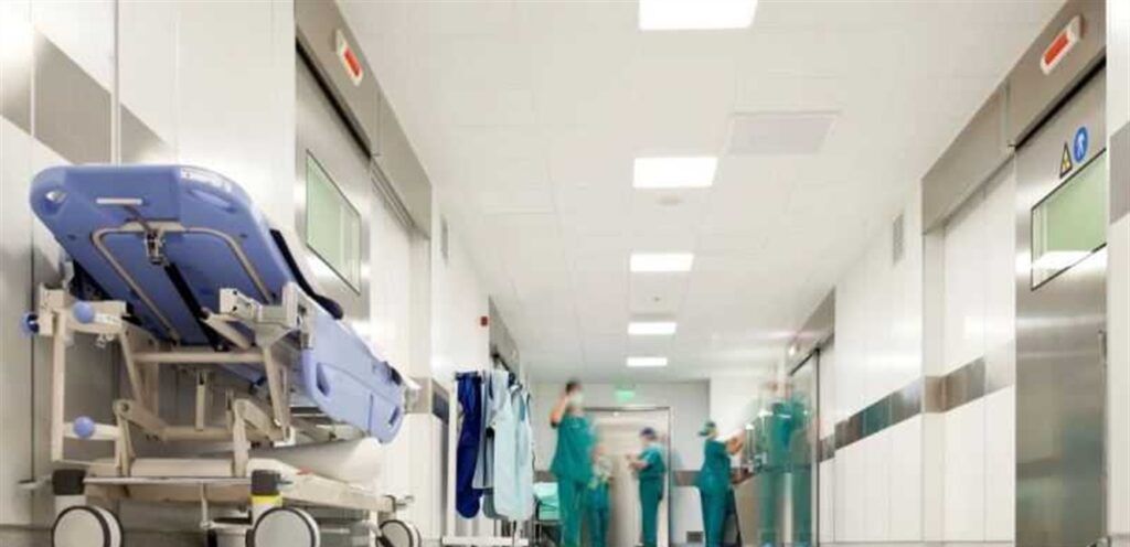 صانع محتوى تعرّض لتسمم غذائي.. هذا ما حصل معه Doc-P-1437010-638976735802998155.jpeg