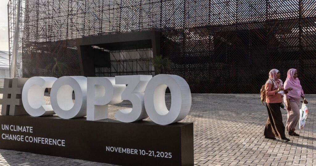 اقتصاد الشرق مع Bloomberg