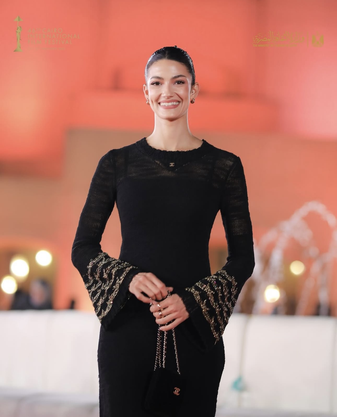 تارا عماد بتصميم شانيل (إنستغرام)