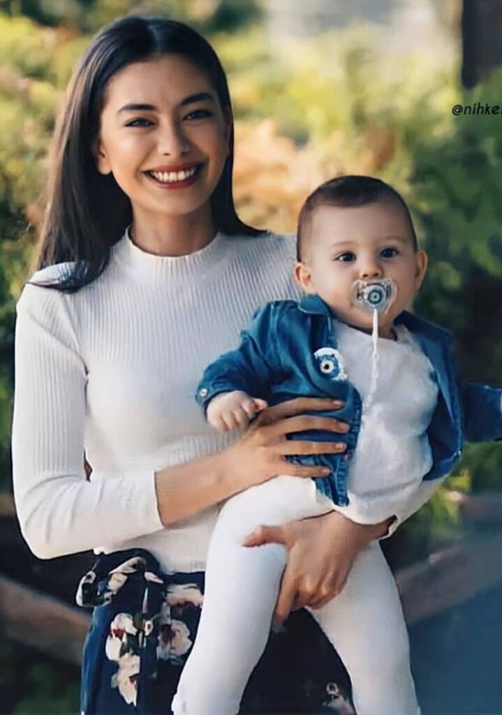 نسليهان اوغلو هل اعتزلت أم عائدة؟ نسليهان اوغلو هل اعتزلت؟ وهل تعود