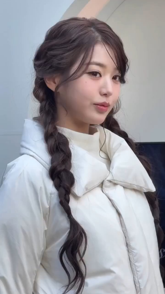 251116 تحديث مجلة عيون على الانستقرام مع وونيونغ