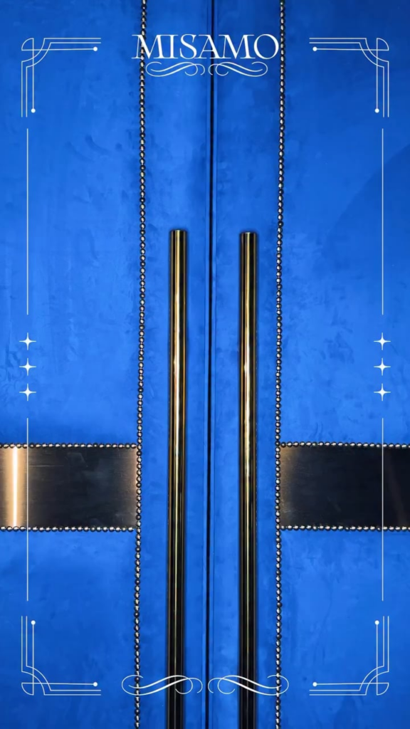 251129 تحديث اليابان على الانستقرام - الممثلون: مينا - الجمهور سانا مومو - ✧ ألبوم MISAMO JAPAN الأول 『PLAY』 ✧ 2026.02.04 إصدار الألبوم