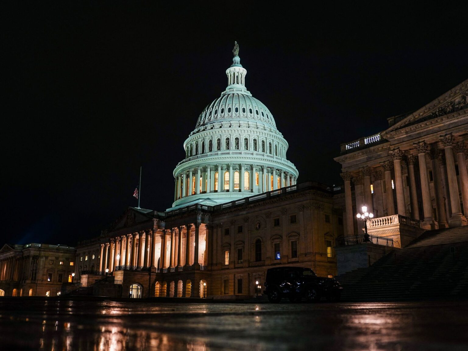 مجلس الشيوخ الأميركي يقر تشريعا لإنهاء أطول إغلاق حكومي | أخبار