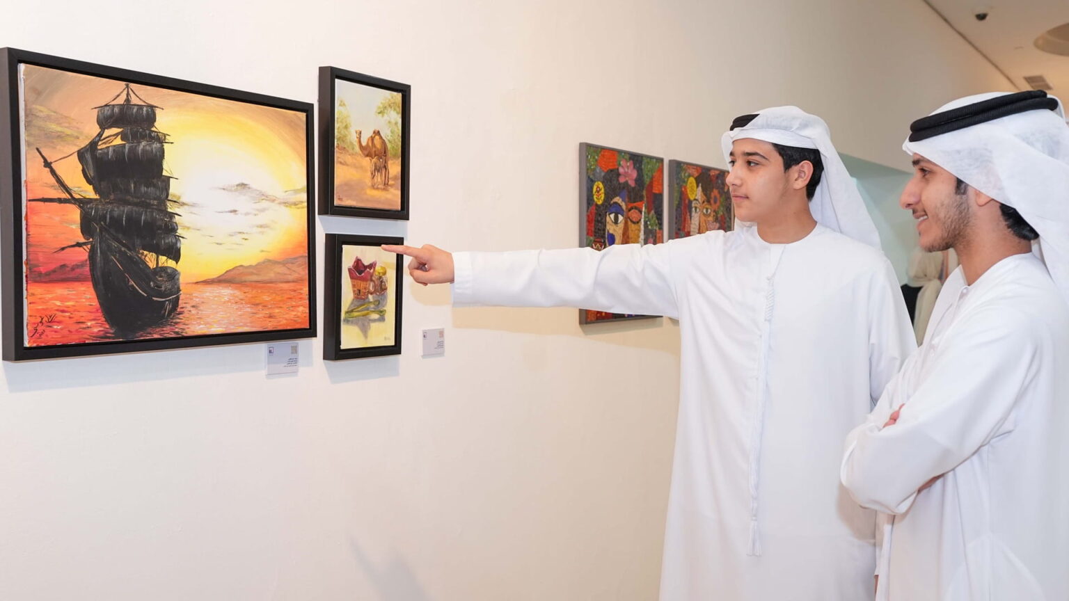 موسم ربع قرن للآداب والفنون يحتفي بإبداعات أبناء الشارقة