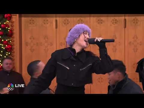 EJAE وأودري نونا وري آمي من "Kpop Demon Hunters" يؤدون أغنية "Golden" في موكب Macy's Thanksgiving Day