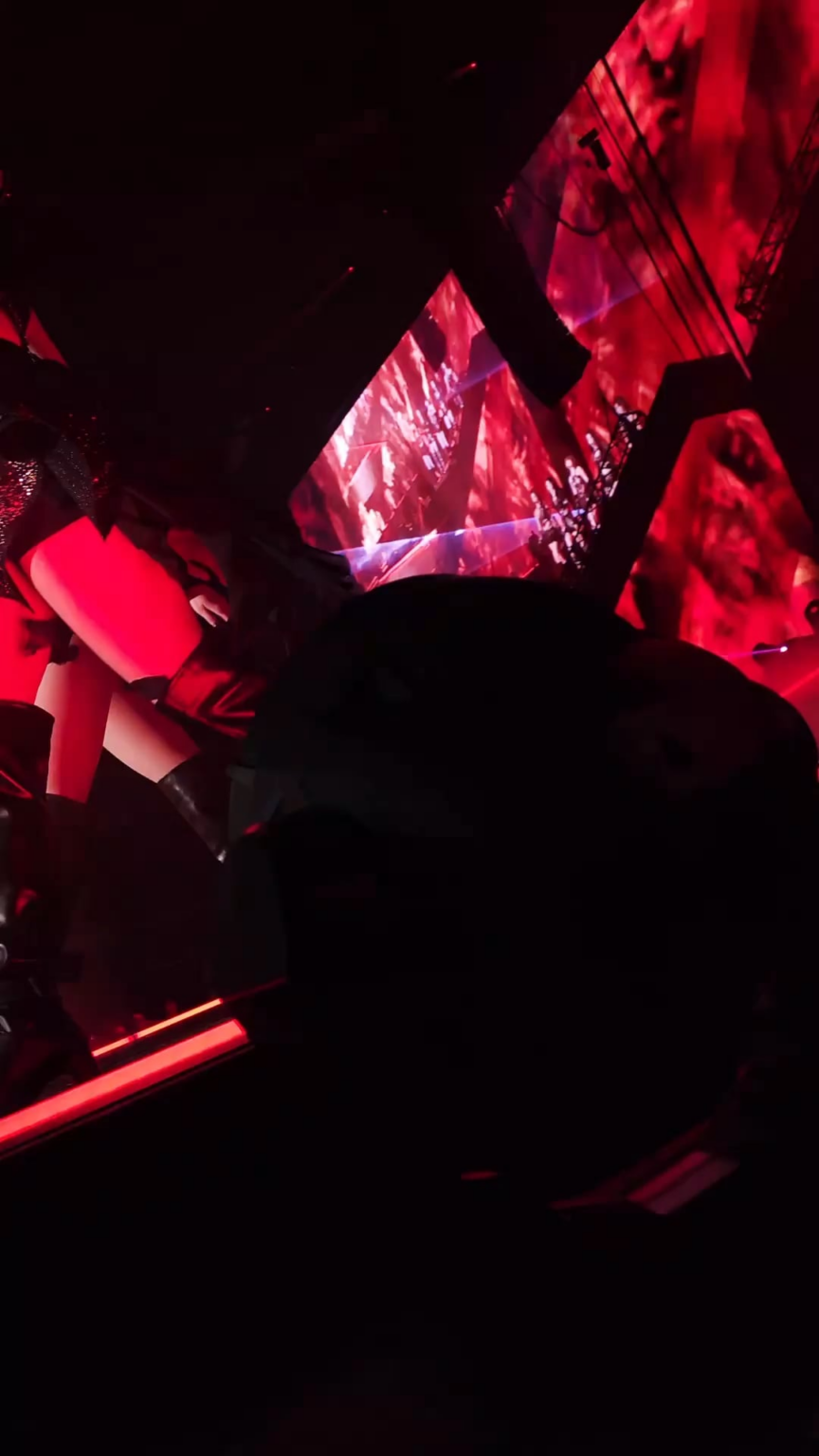 251118 تحديث LE SSERAFIM TikTok - TOKYO DOME❗️ WE ATE❗️ @ 2025 LE SSERAFIM TOUR 'EASY CRAZY HOT' ENCORE IN TOKYO DOME Day 1