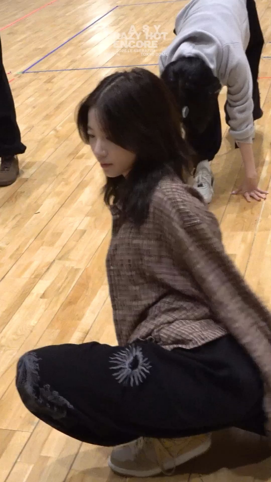 251117 تحديث LE SSERAFIM على التيك توك - TOKYO DOME...D-1💙