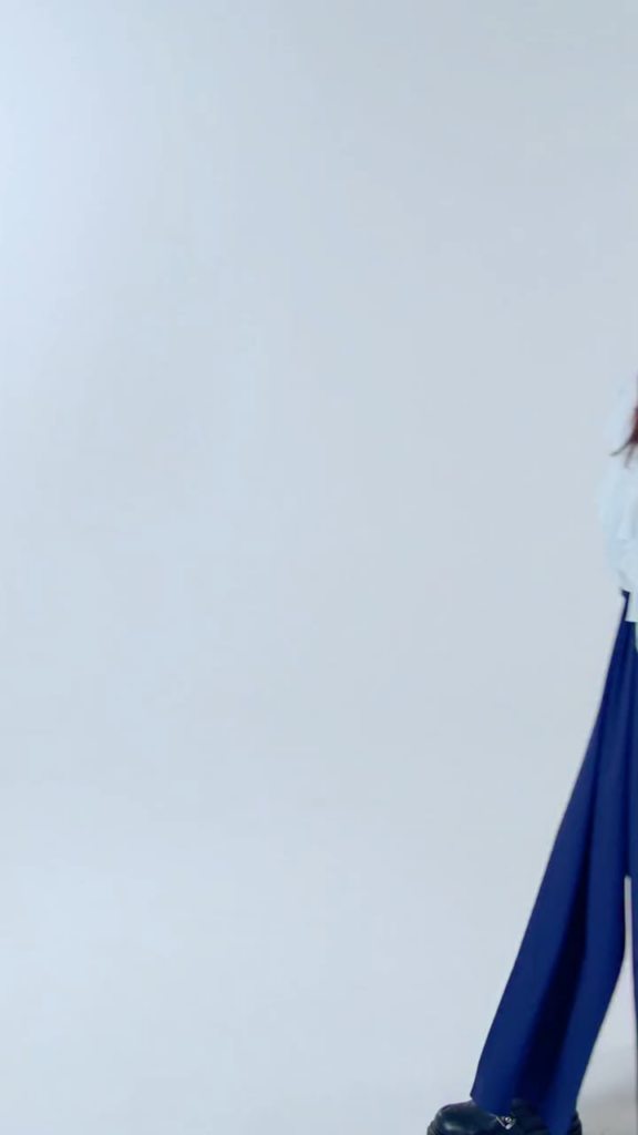 251117 - تحديث الانستقرام الرسمي لـ Dashing Diva مع وونيونغ