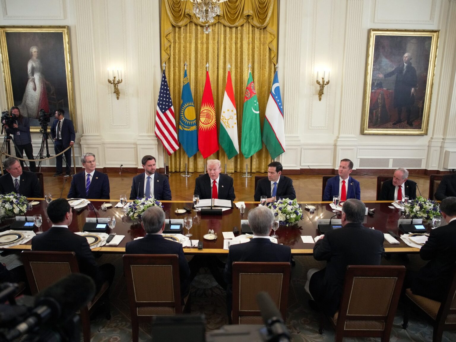 ترامب يعلن انضمام كازاخستان إلى اتفاقات أبراهام | أخبار