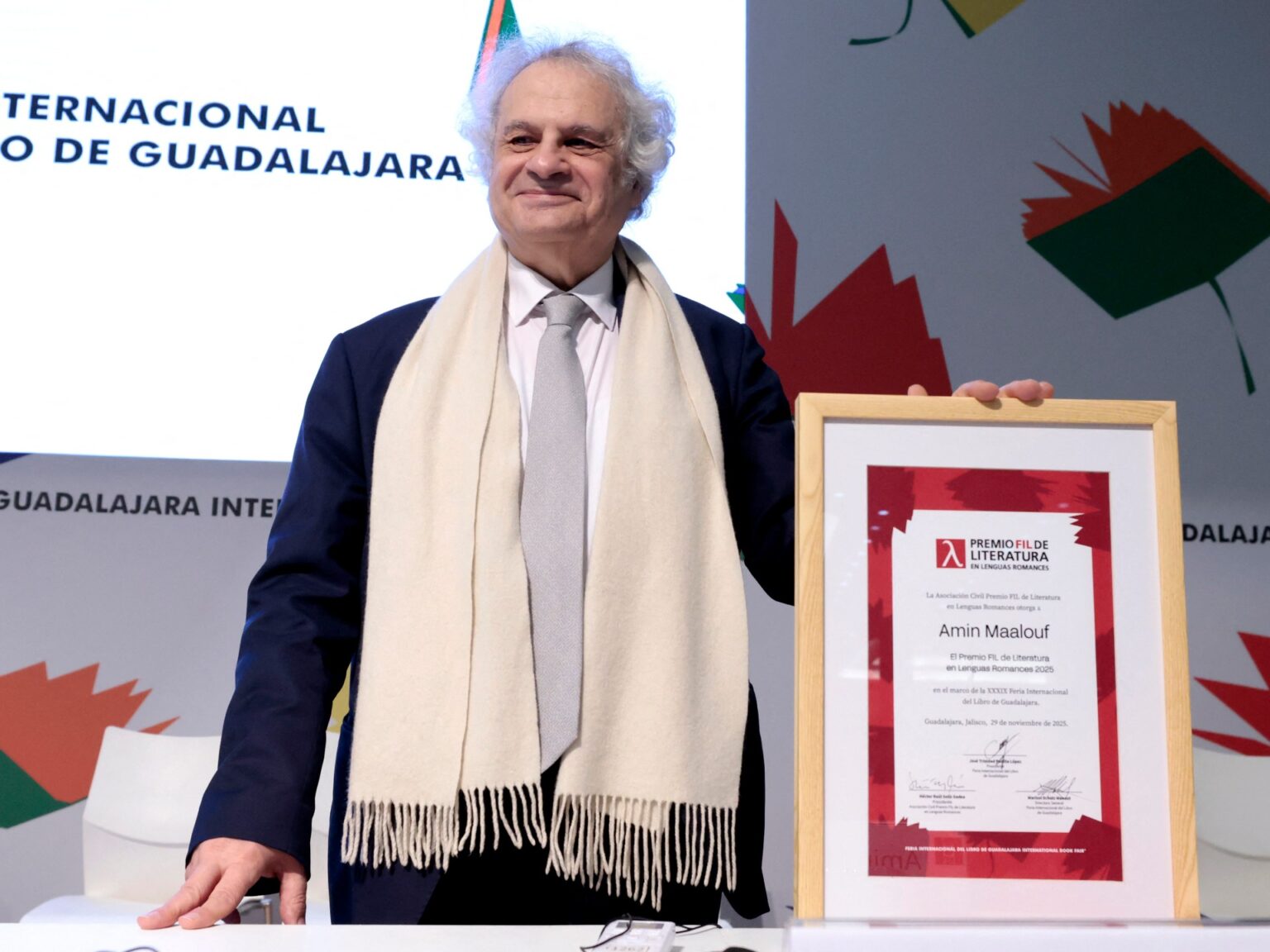 أمين معلوف إثر فوزه بجائزة أدبية في المكسيك: نعيش في أكثر عصور التاريخ إثارة | ثقافة