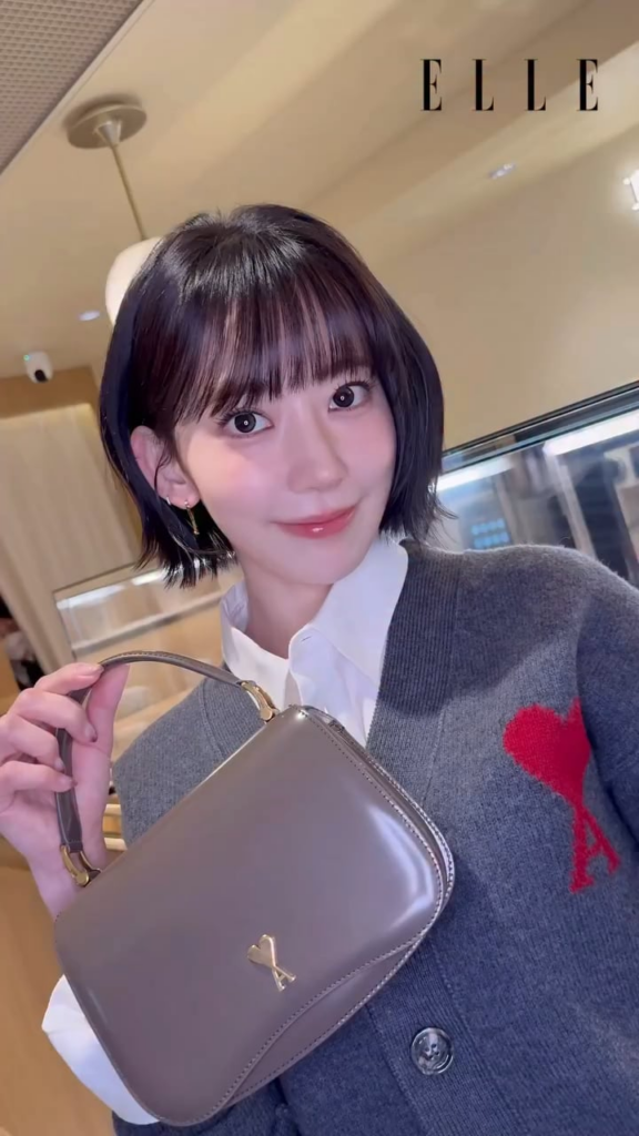 251127 - تحديث حساب ELLE Japan على الانستقرام مع مياواكي ساكورا