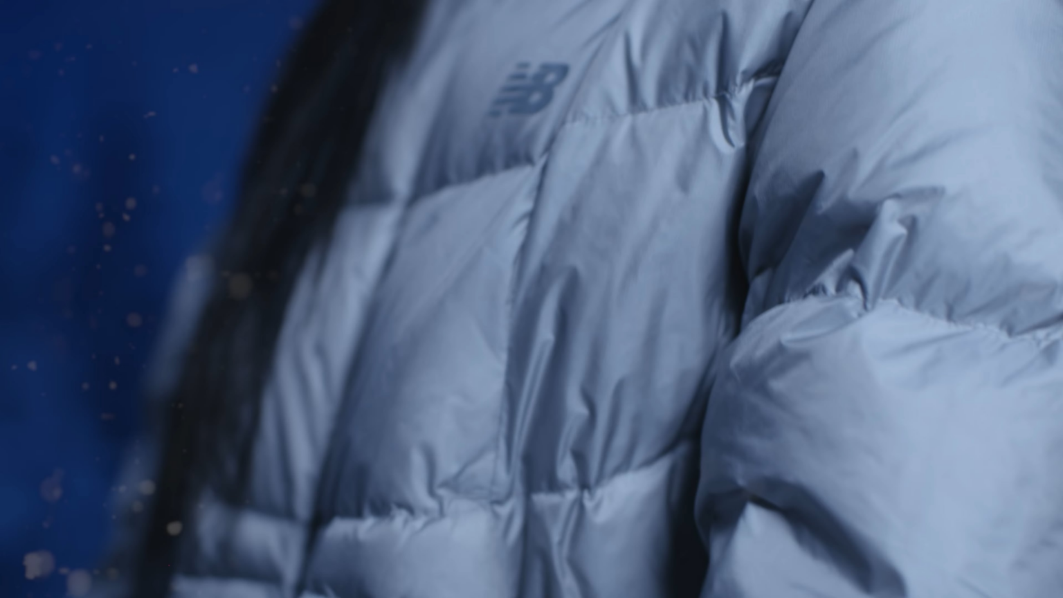 251117 حملة الشتاء للتوازن الجديد "تحلق للأسفل".