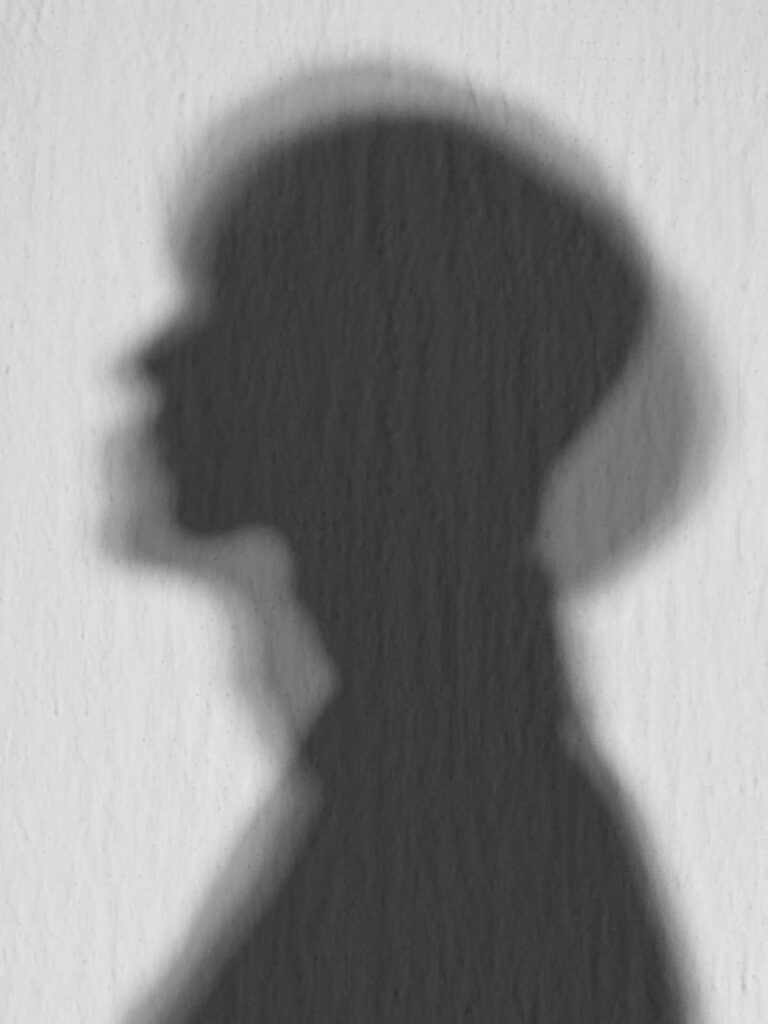 BTOB Seo Eunkwang - من أنا؟ (صور تشويقية + فتح حساب Instagram "in_silverlight")